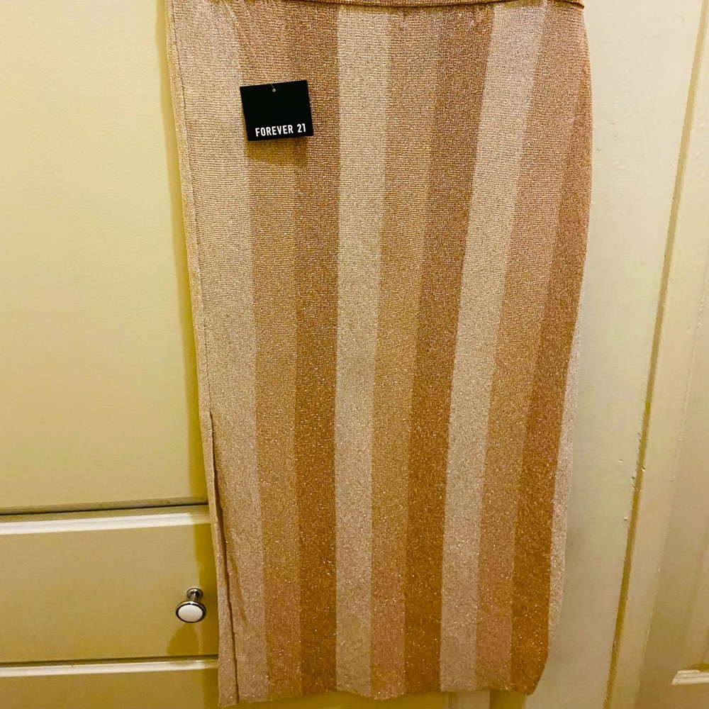 Gold skirt